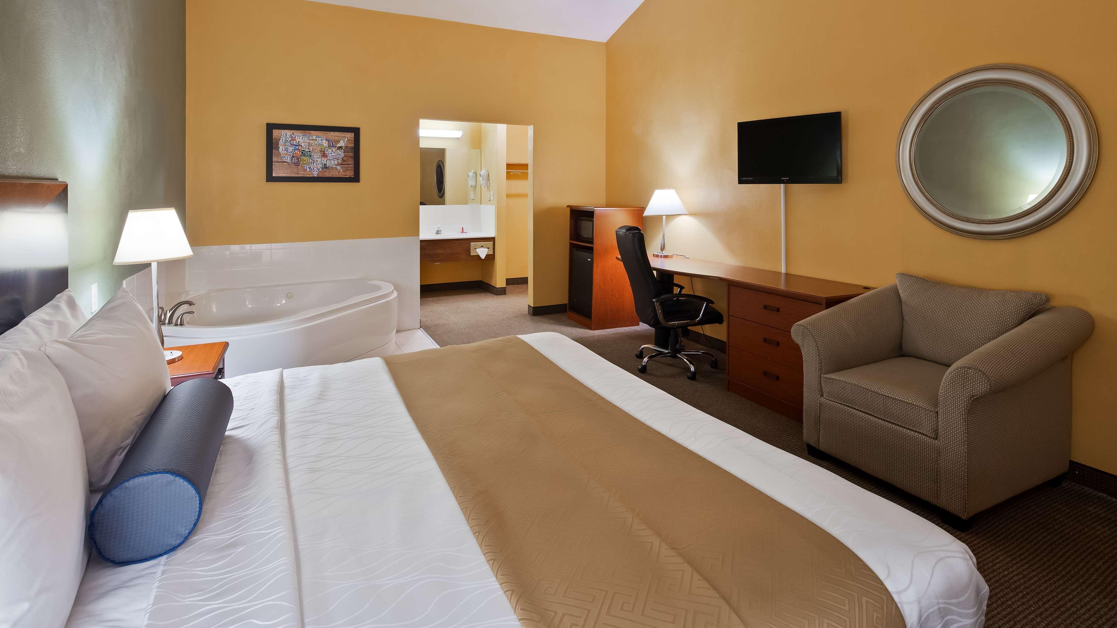 Surestay Hotel By Best Western Greenville Exteriör bild