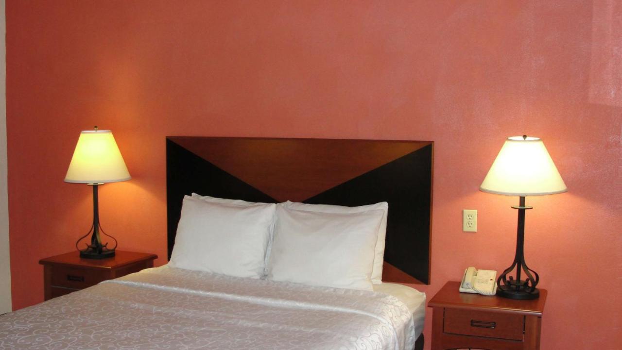 Surestay Hotel By Best Western Greenville Exteriör bild